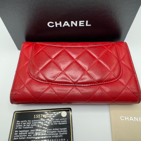 CHANEL QUILTED CAVIAR CLASSIC LONG WALLET - Picture 3 of 11